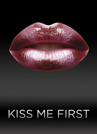 ������/Kiss Me First ��һ������