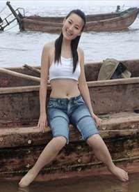 ������Ů��򺣱�